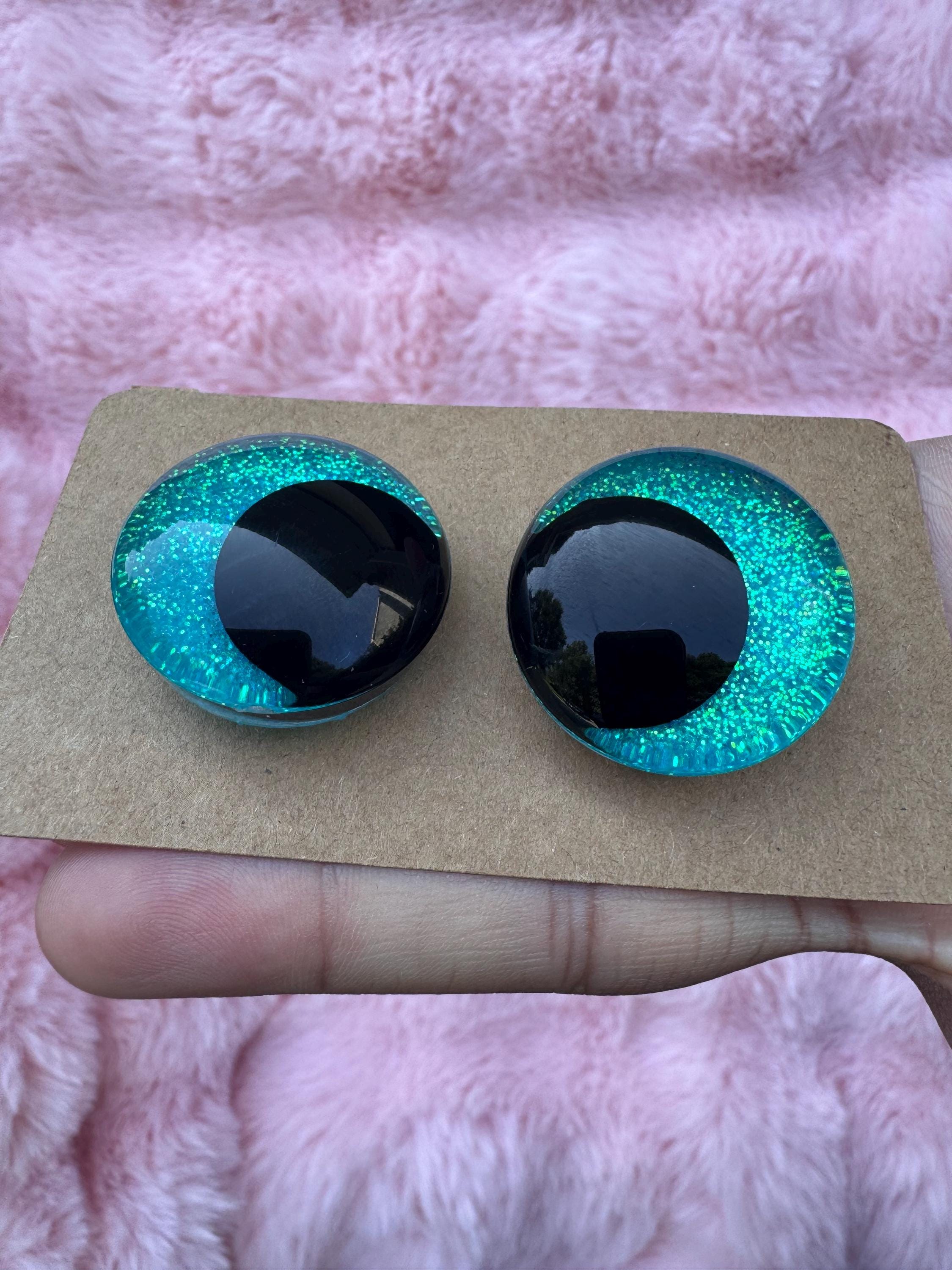Green Hand-Painted Safety Eyes - Amigurumi Crochet (18-40mm)