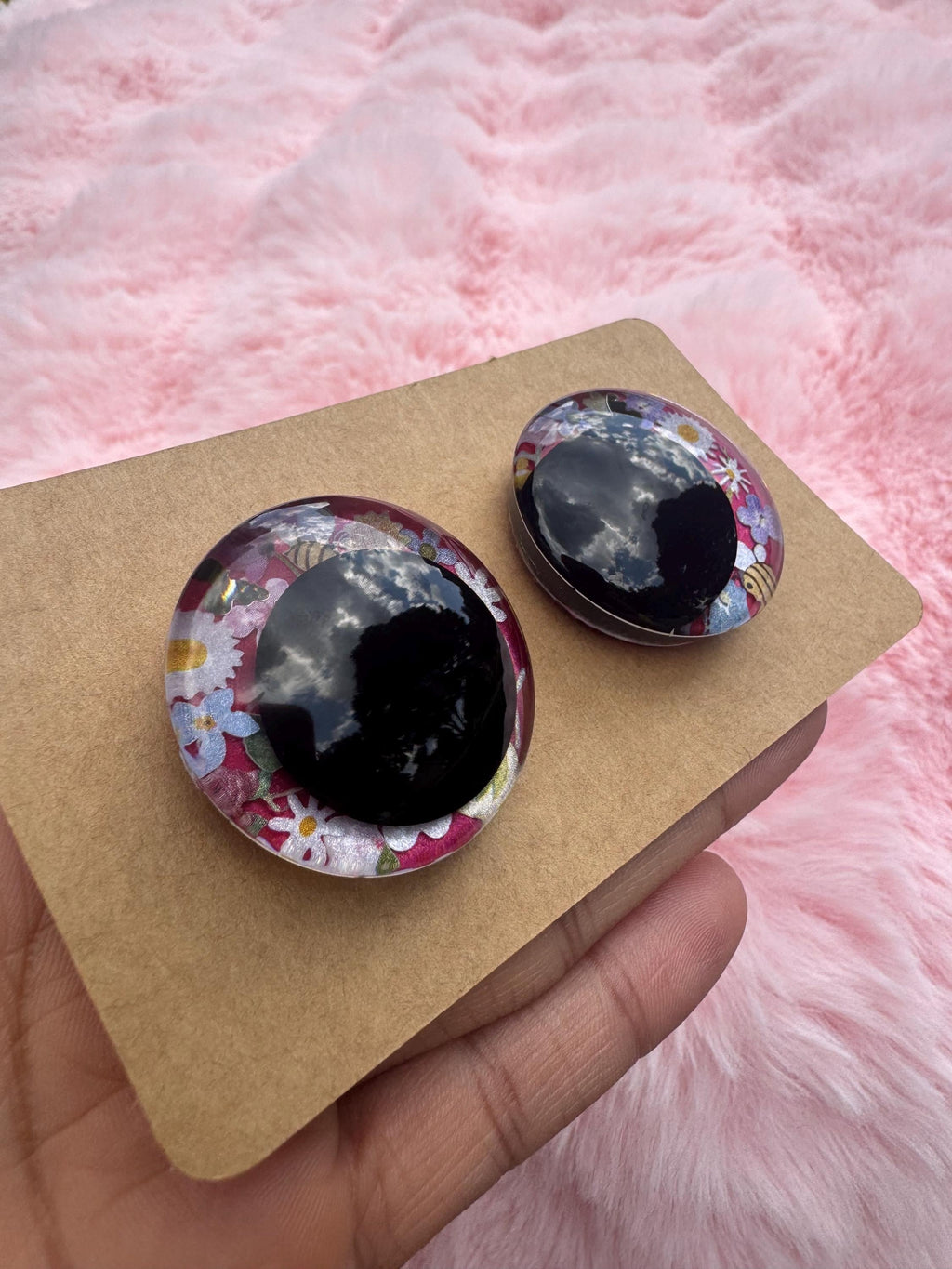 Midsummer - Hand Painted Safety Eyes: Amigurumi Crochet Tools (25-40mm, Black/Red/White Pupil)