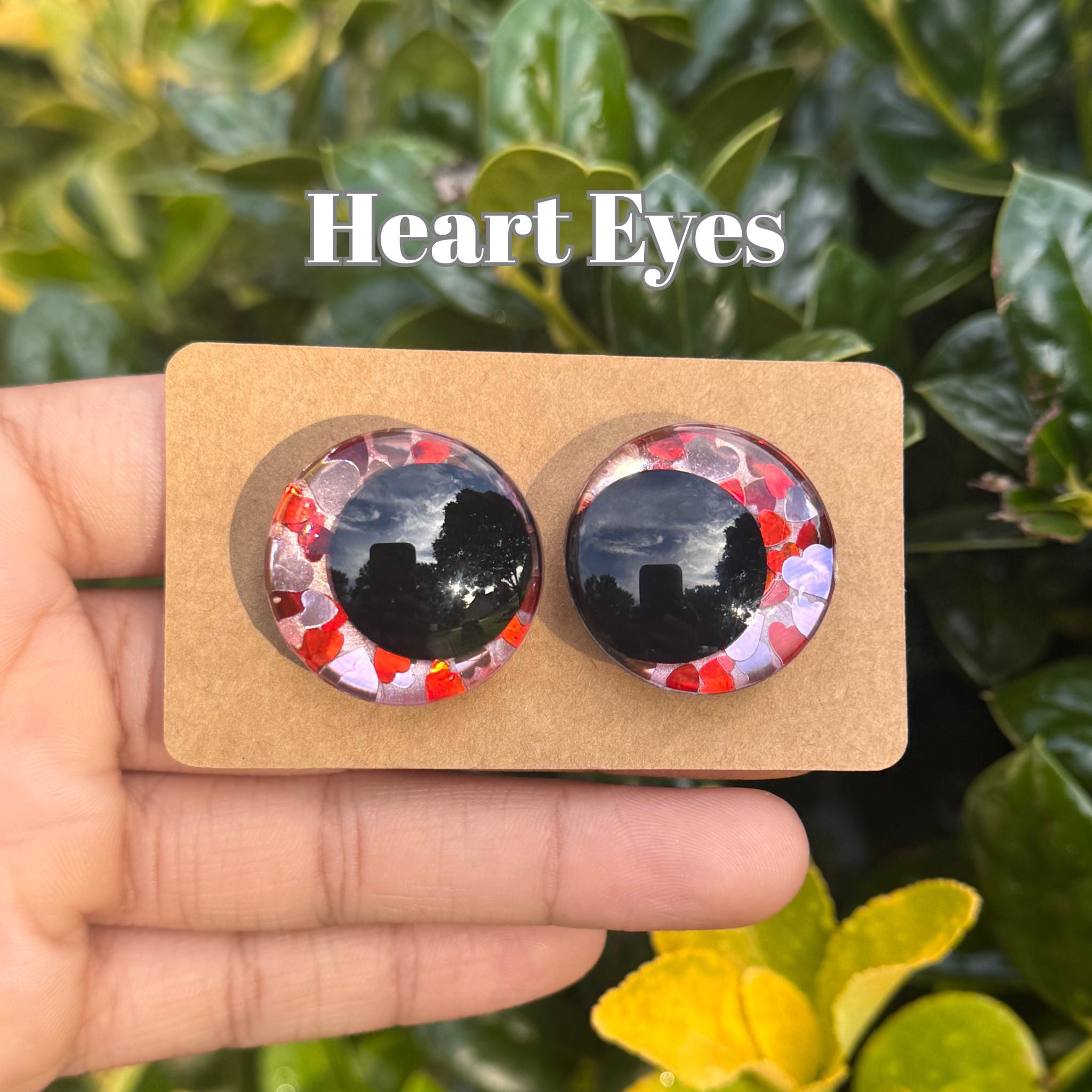 Heart Eyes- Hand Painted Safety Eyes: Amigurumi Crochet Tools (20-40mm, Black/Red/White Pupil)