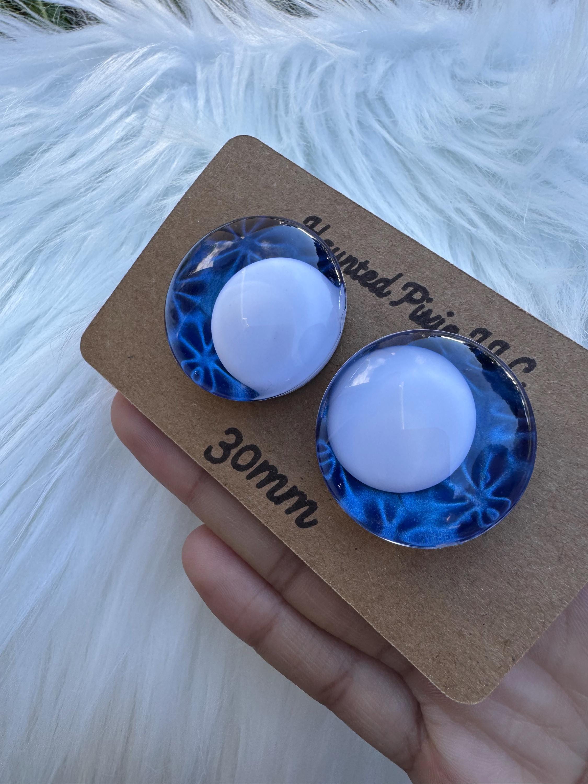 Frozen Soul Hand Painted Safety Eyes: Amigurumi Crochet Tools (20-40mm, Black/Red/White Pupil)