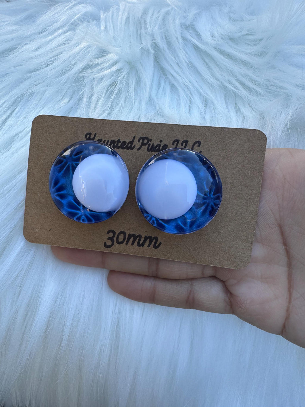 Frozen Soul Hand Painted Safety Eyes: Amigurumi Crochet Tools (20-40mm, Black/Red/White Pupil)