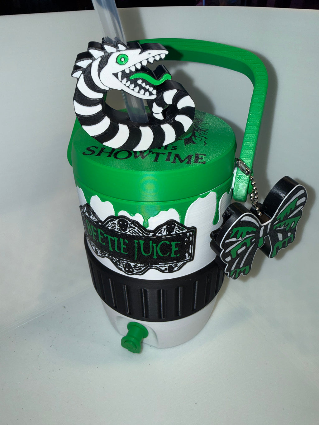 Beetlejuice Can Cooler -12oz regular