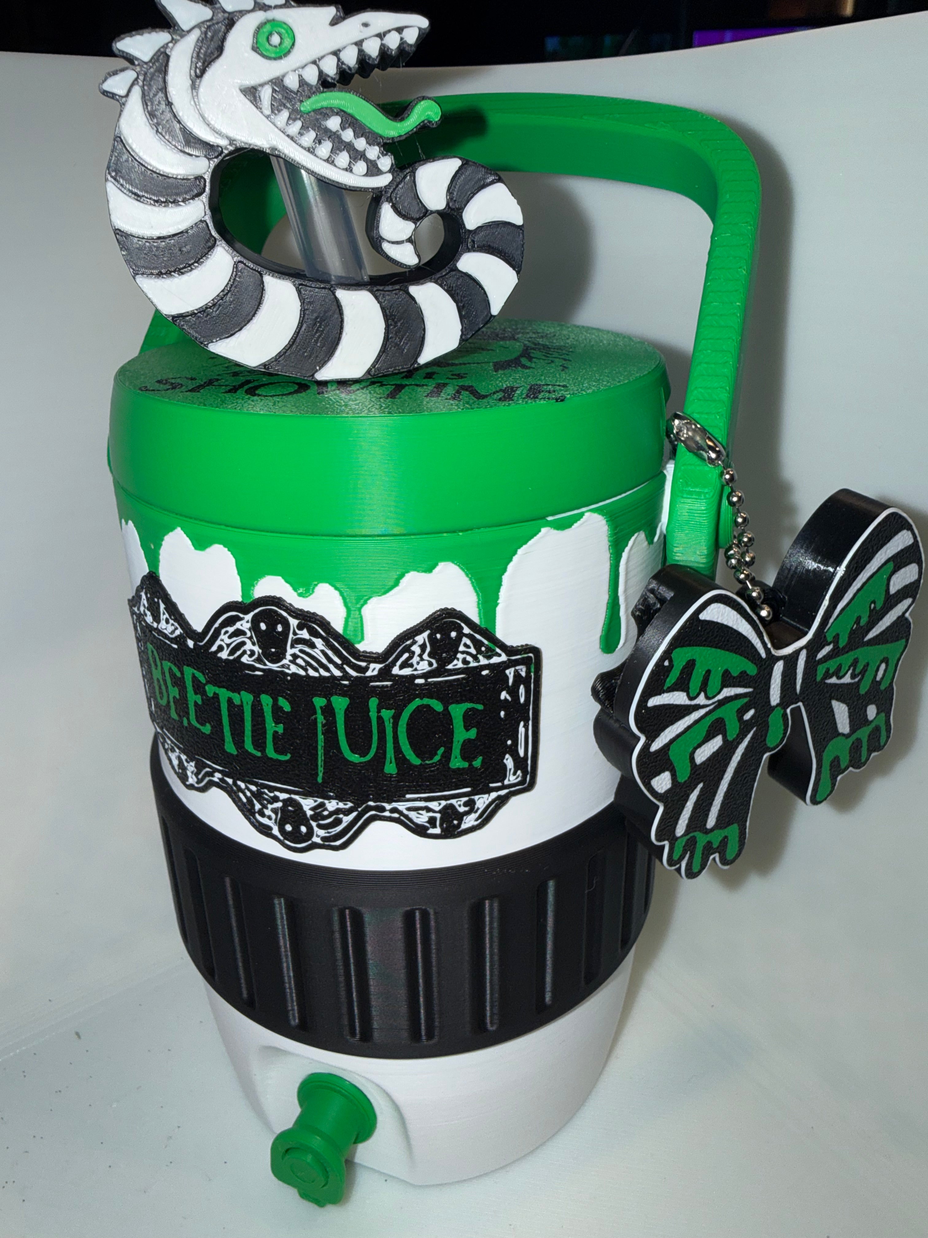 Beetlejuice Can Cooler -12oz regular