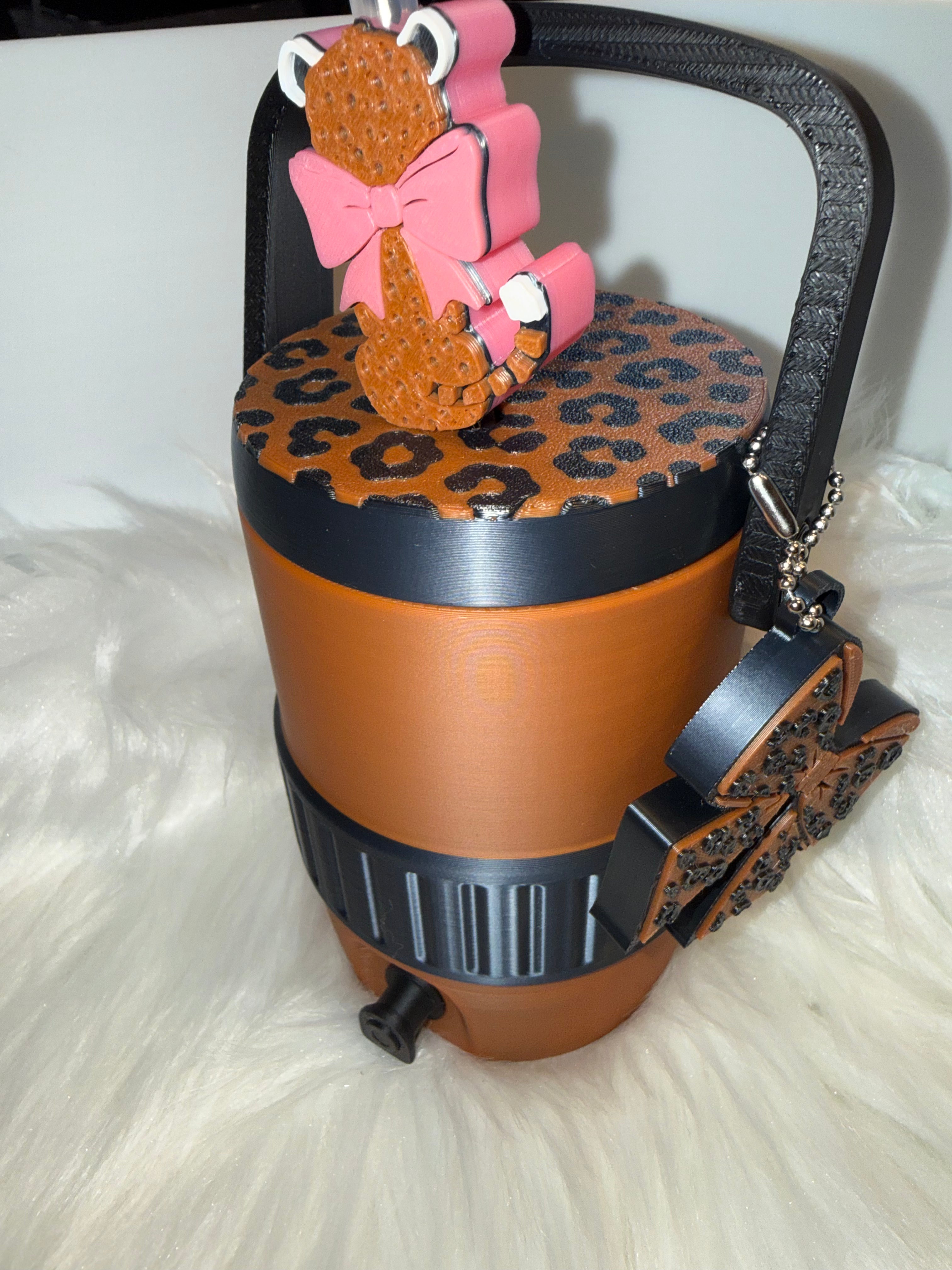 Cheetah Can Cooler -12oz regular