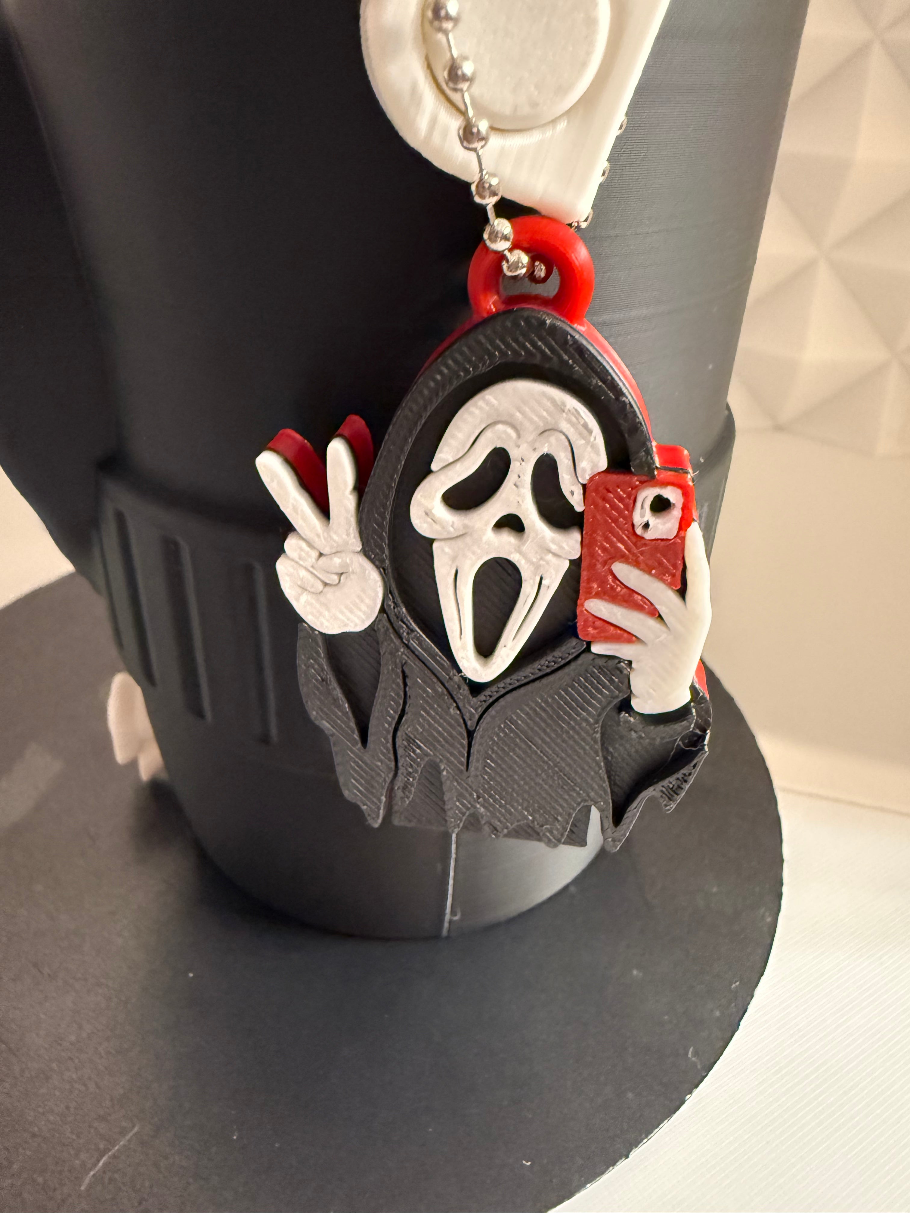 Ghostface Can Holder