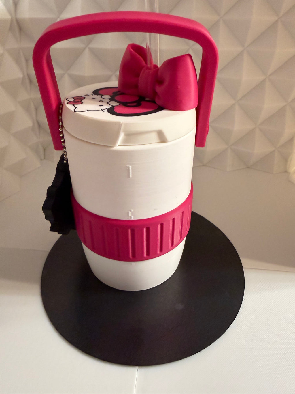 HK Can Holder