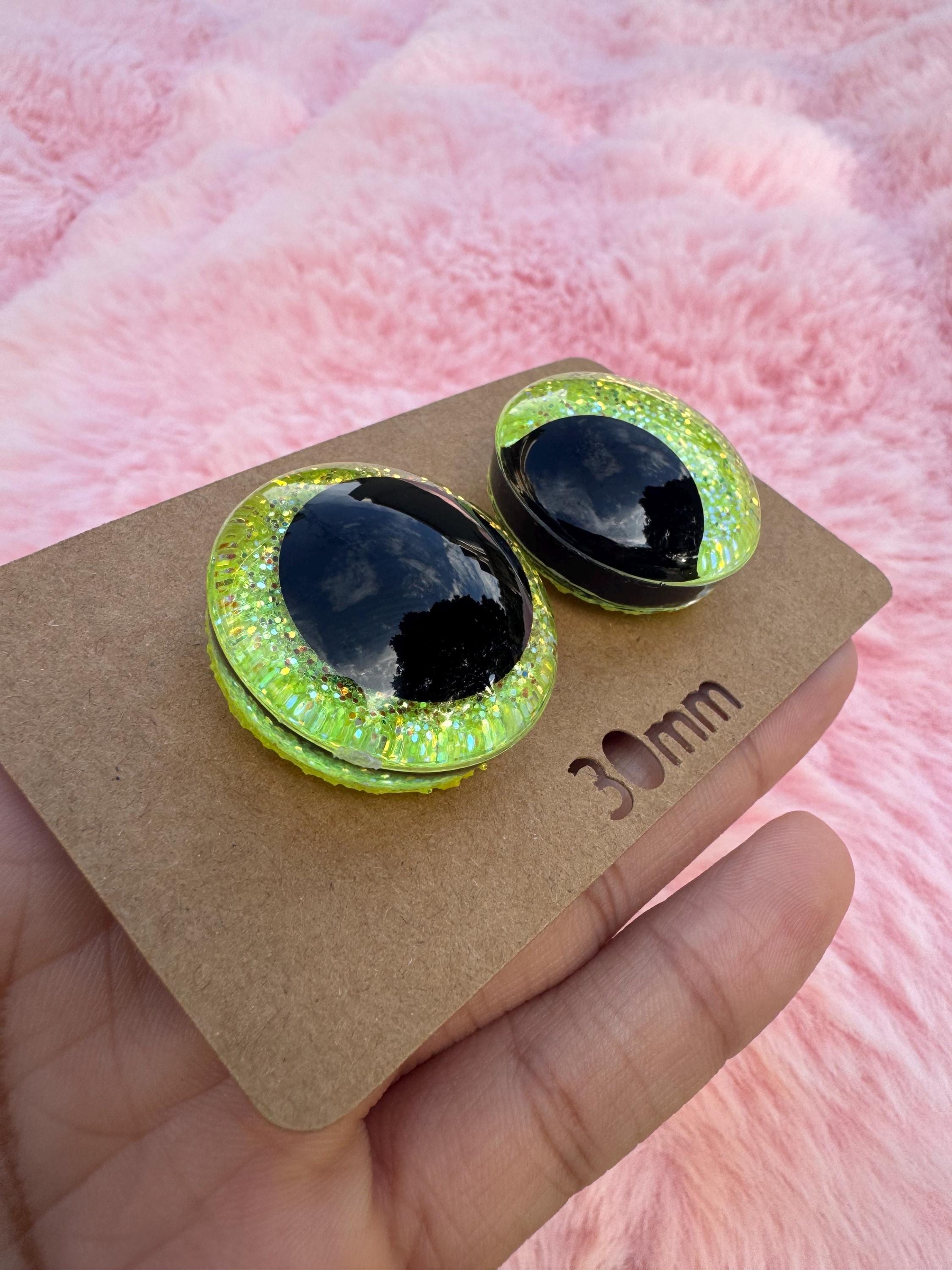 Exorcism Hand-Painted Safety Eyes - Kawaii Amigurumi Crochet (20-40mm)