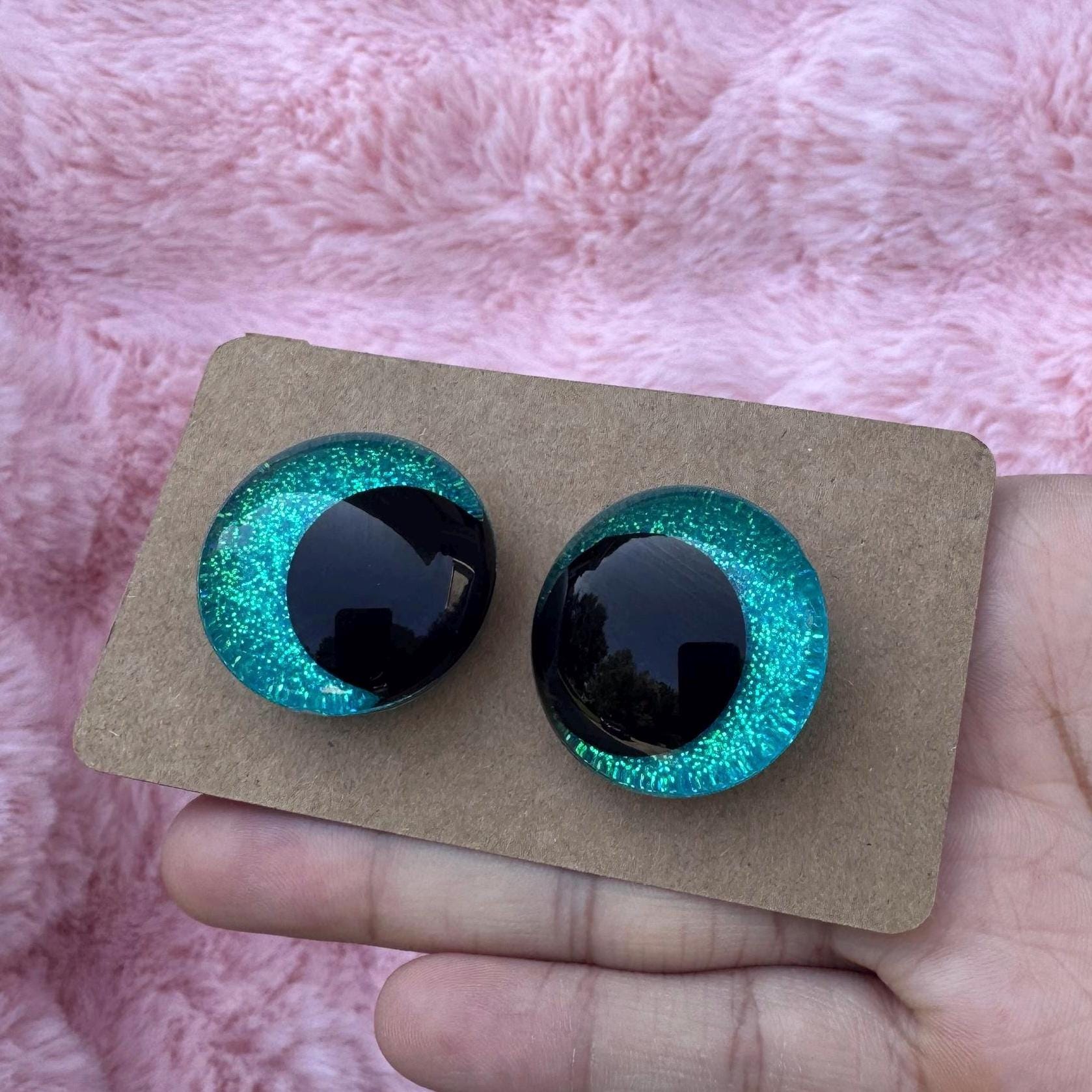 Green Hand-Painted Safety Eyes - Amigurumi Crochet (18-40mm)