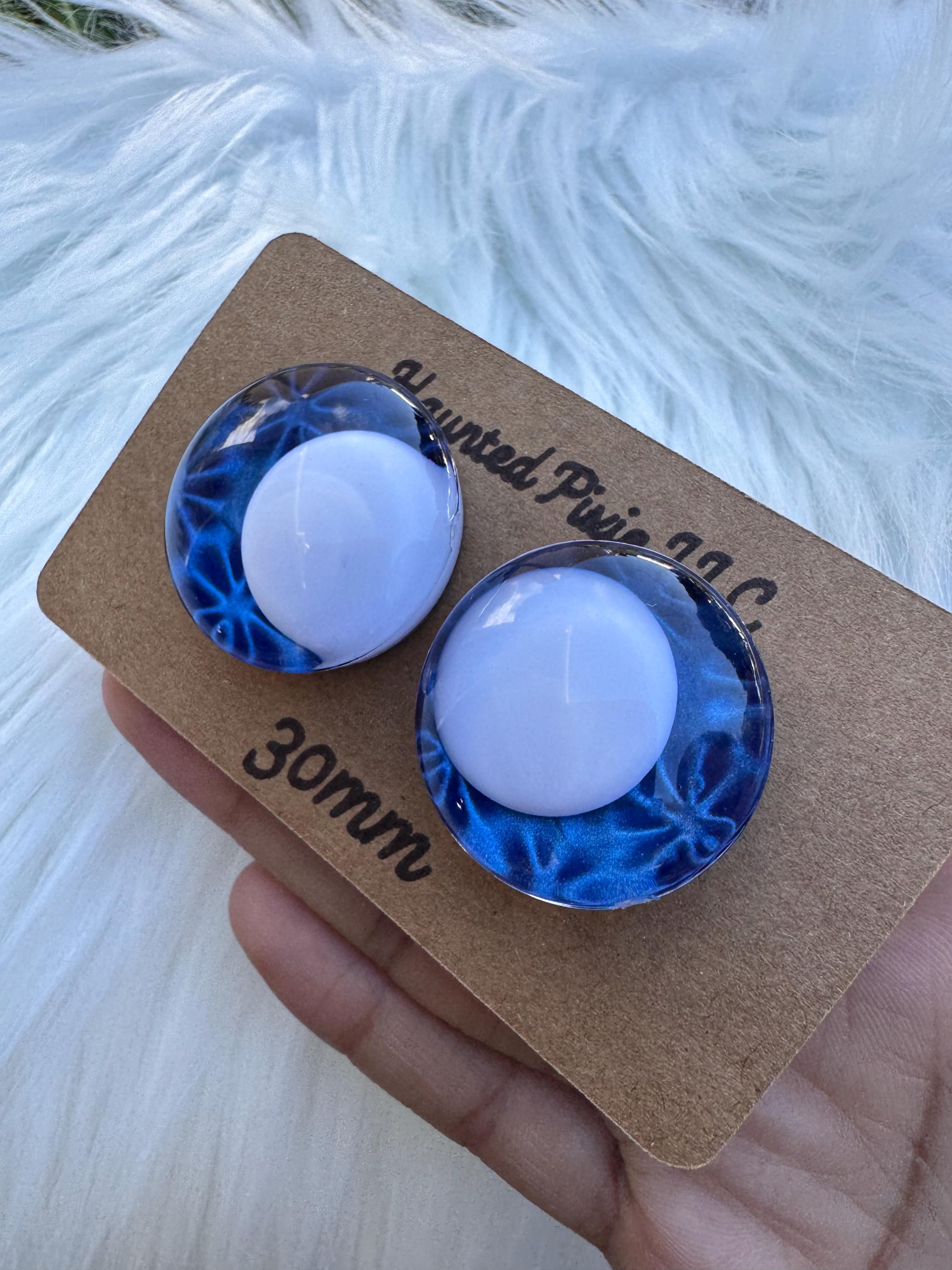 Frozen Soul Hand Painted Safety Eyes: Amigurumi Crochet Tools (20-40mm, Black/Red/White Pupil)