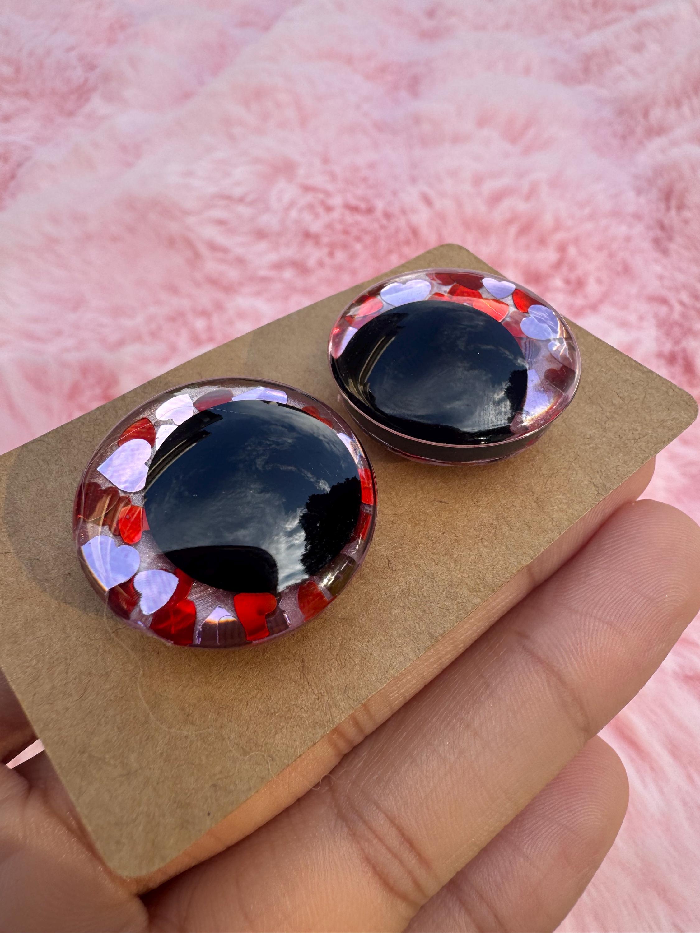 Heart Eyes- Hand Painted Safety Eyes: Amigurumi Crochet Tools (20-40mm, Black/Red/White Pupil)