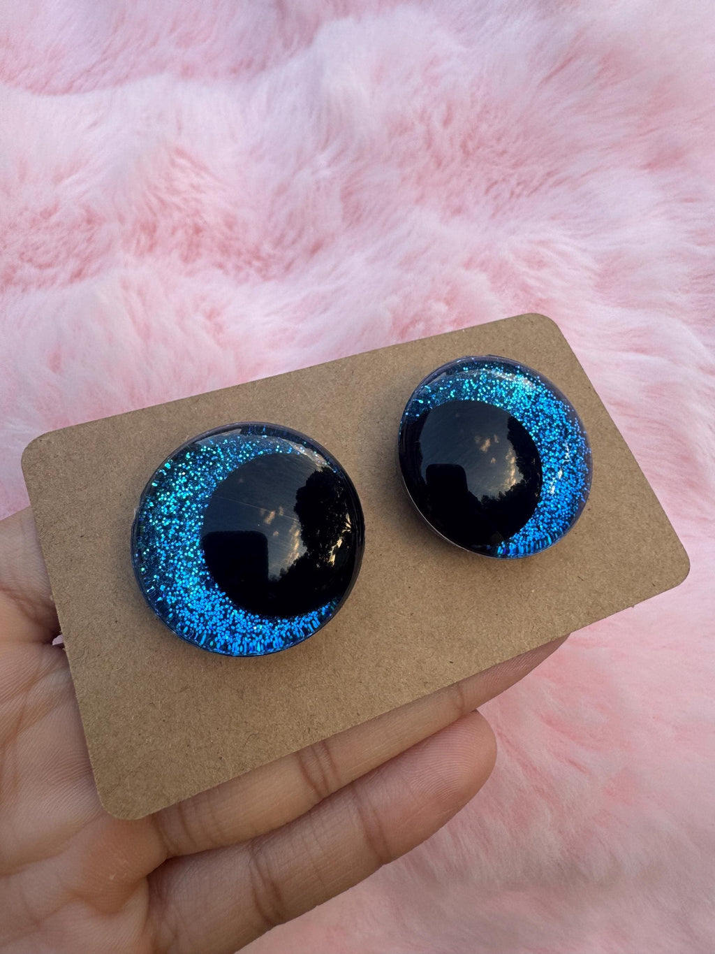 BLUE - Hand Painted Safety Eyes: Amigurumi Crochet Tools (16-40mm, Black/Red/White Pupil)