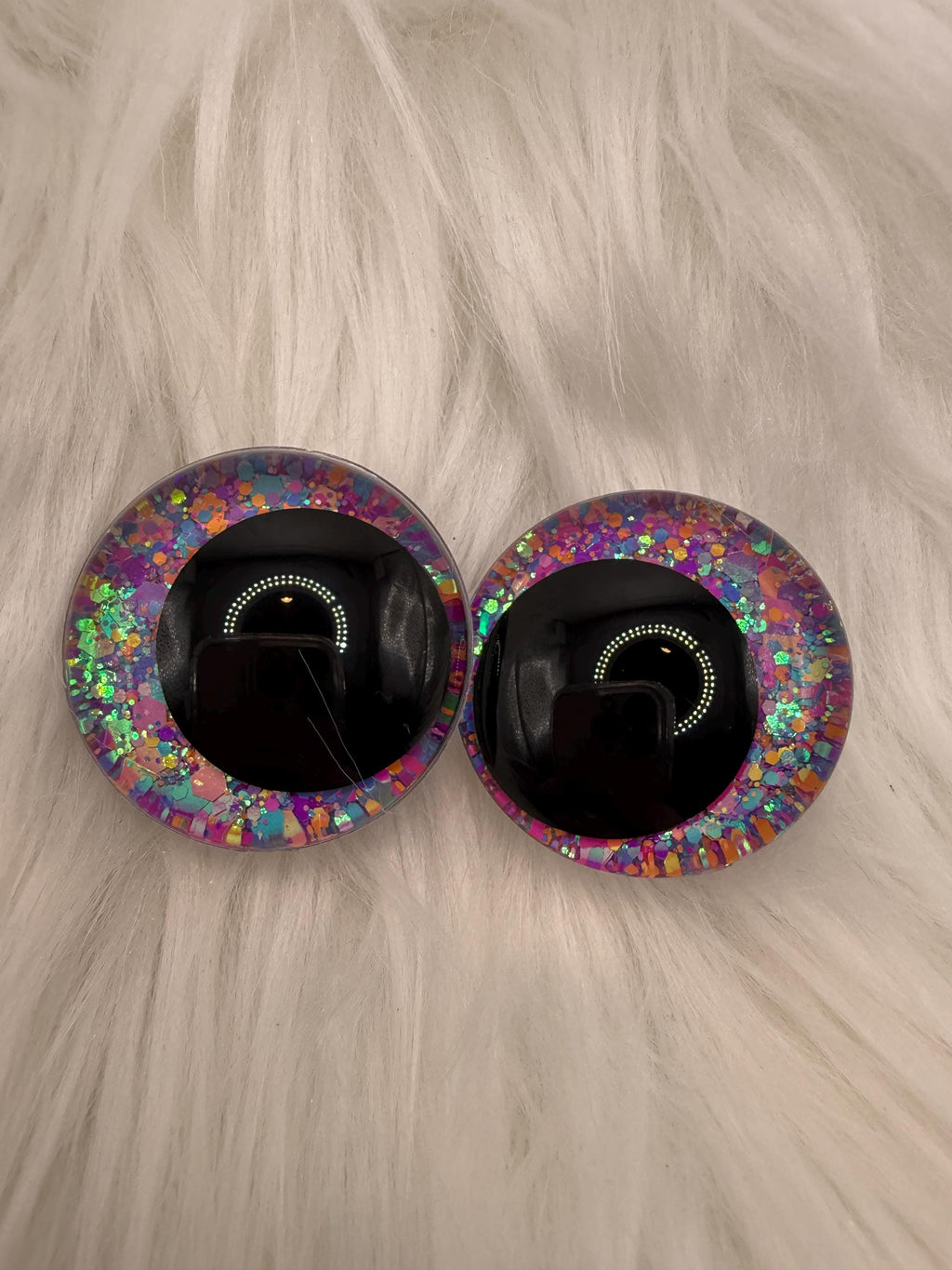 Jawbreaker - Hand Painted Safety Eyes: Amigurumi Crochet Tools (20-40mm, Black/Red/White Pupil)
