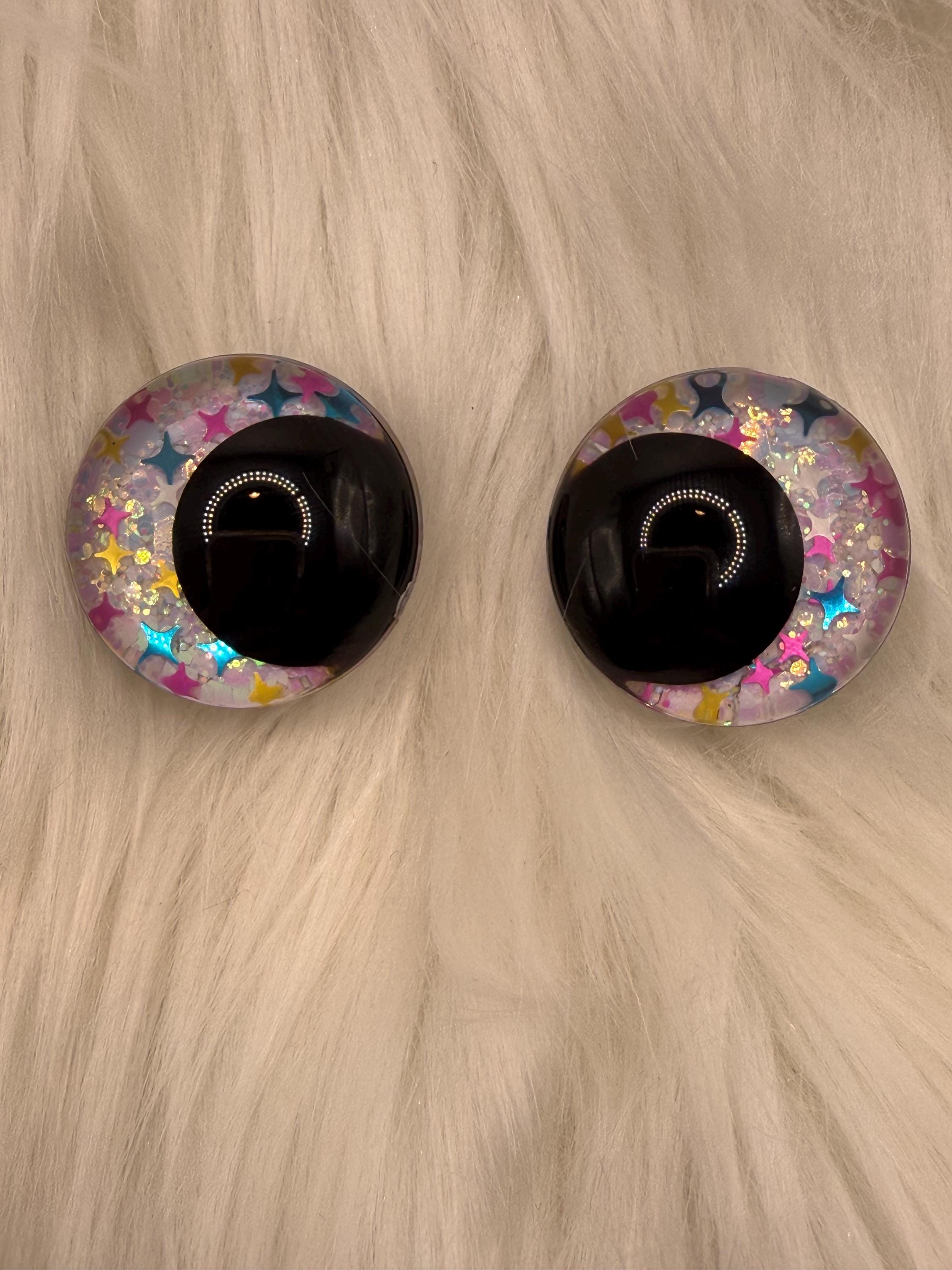 Illusionist - Hand Painted Safety Eyes: Amigurumi Crochet Tools (20-40mm, Black/Red/White Pupil)