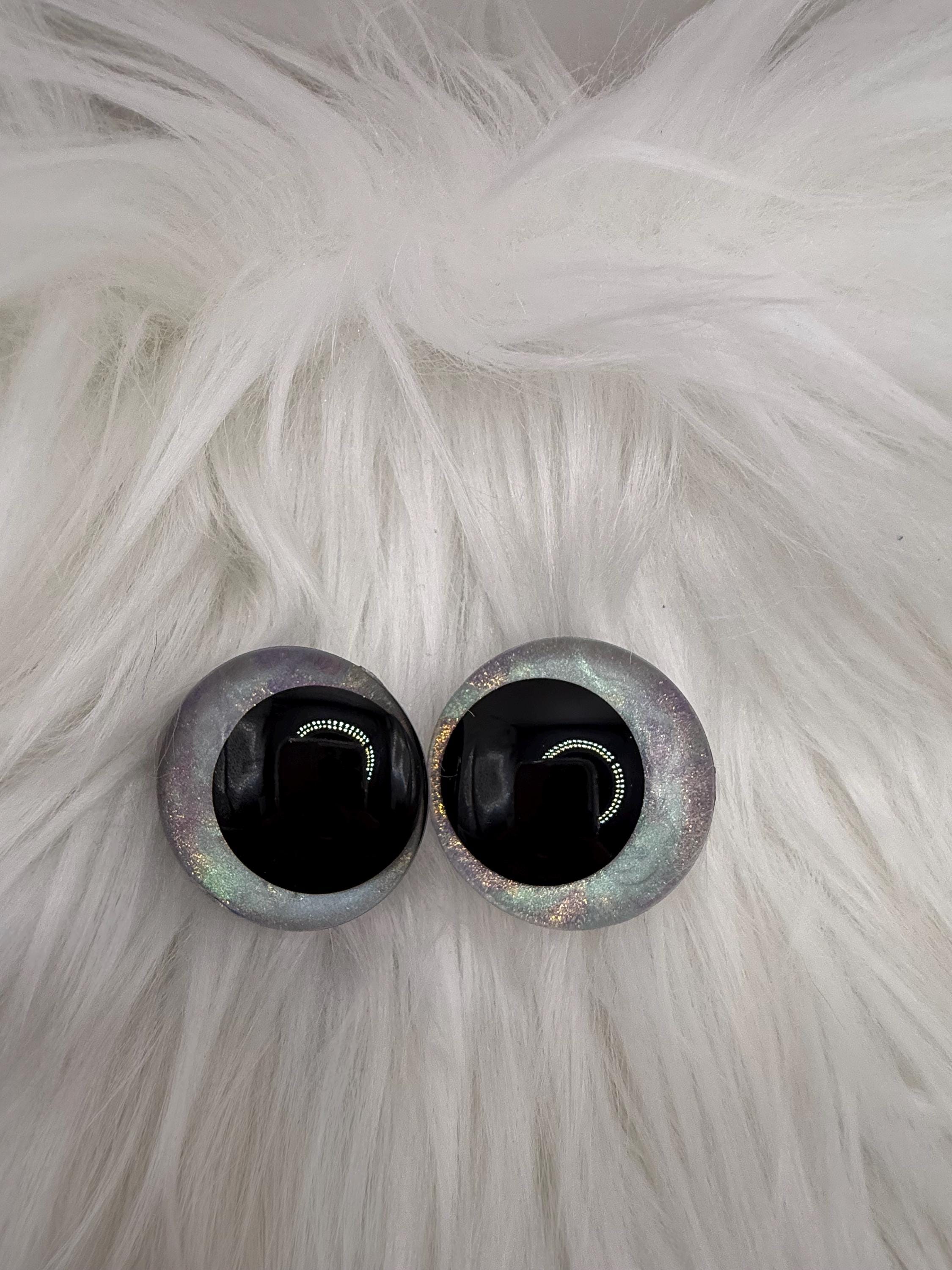 Into The Fog - Hand Painted Safety Eyes: Amigurumi Crochet Tools (20-40mm, Black/Red/White Pupil)